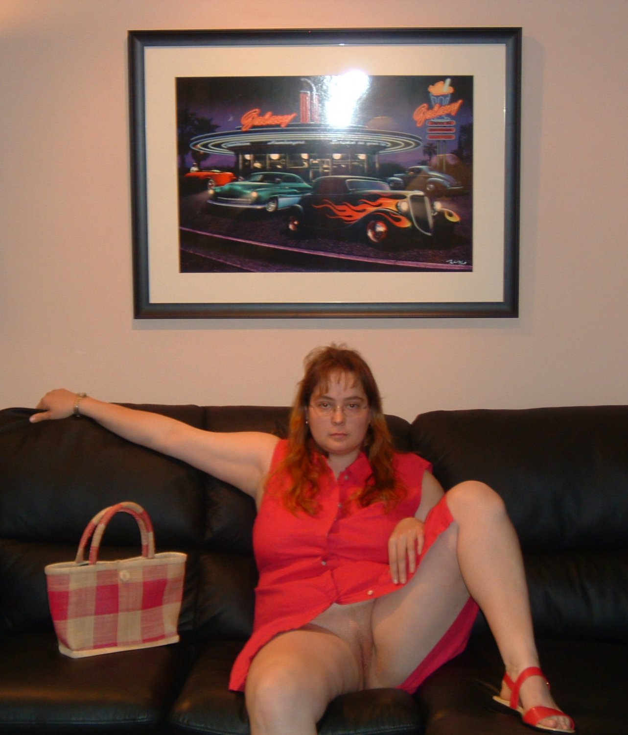 BBW Wife flashes all in Public Furniture Store #1WCyhD3H