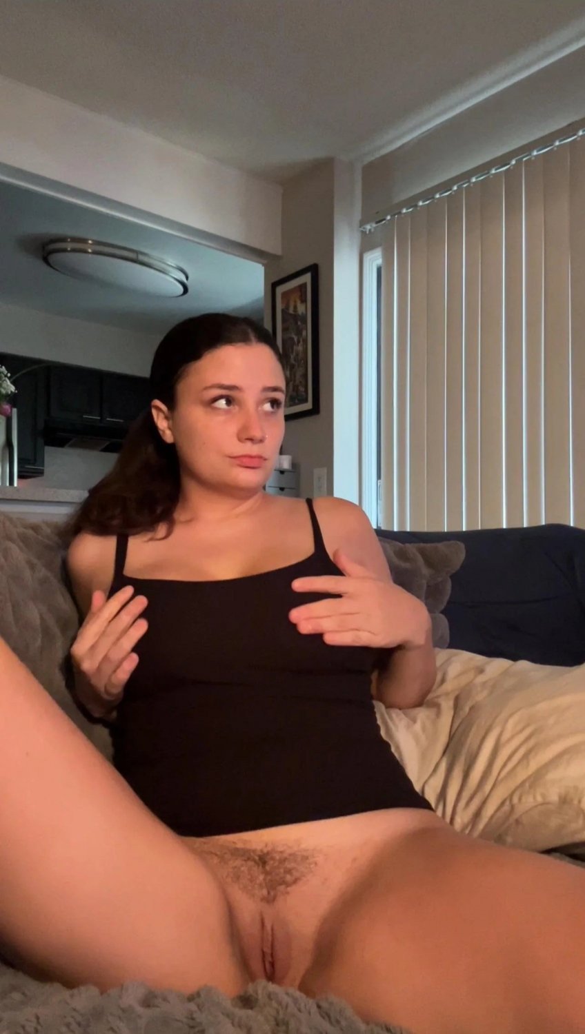 Big Tit Brunette Slut #09u0DK2y