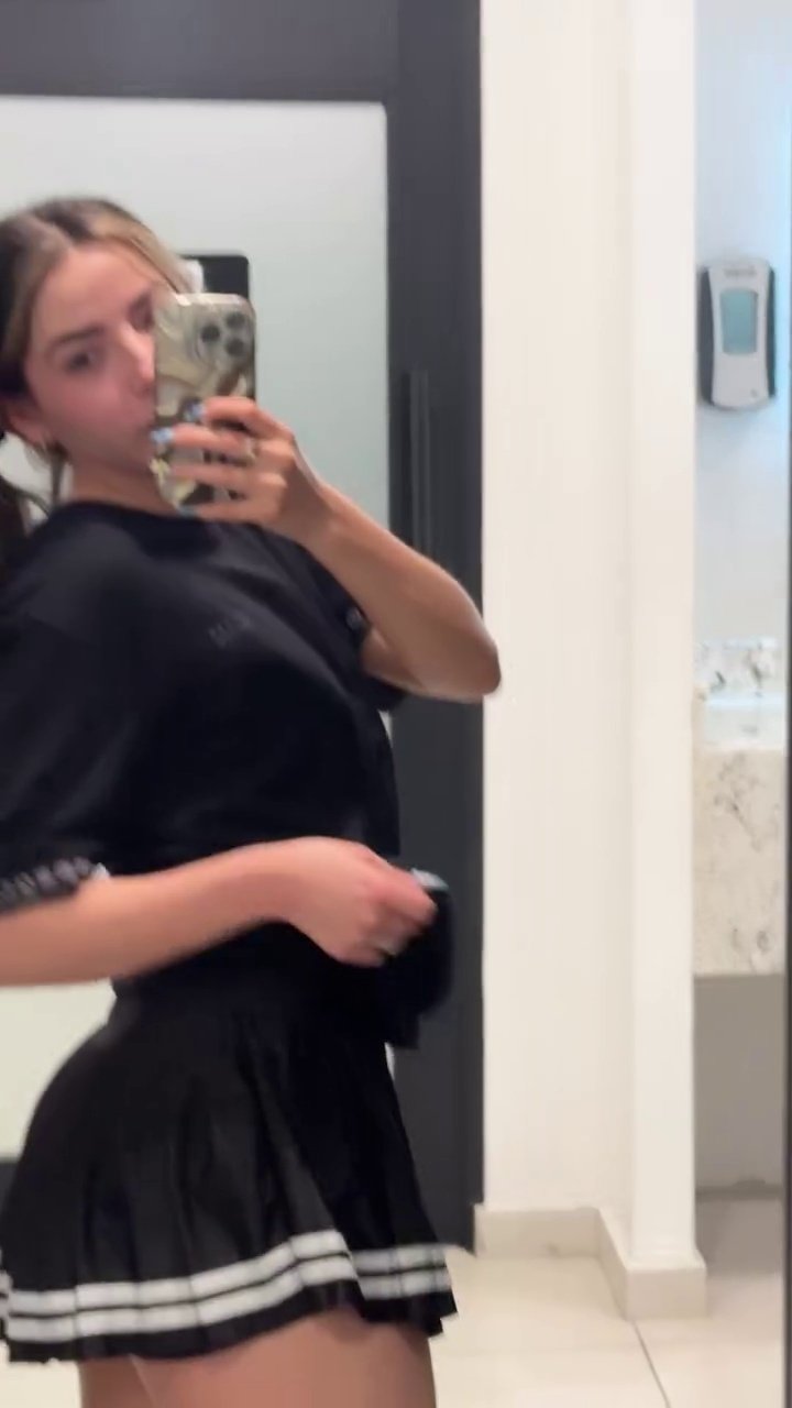 America Soto wants to be your new semen dump, who gives the first tribute on her 3 #PXecrsaV